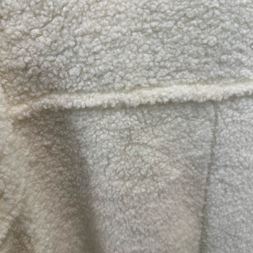 Long warm cream colored coat - Picture 3 of 6